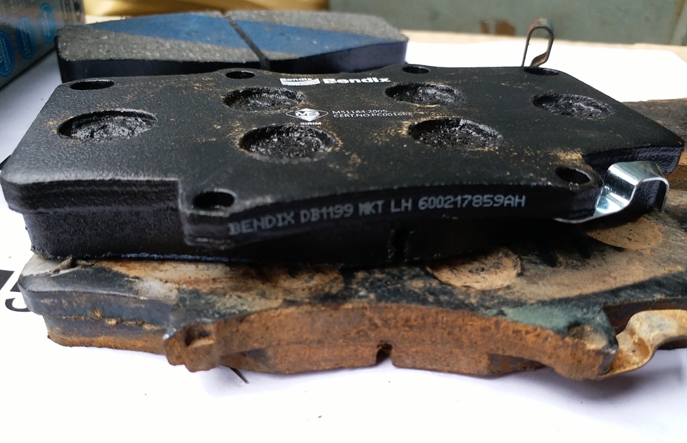 Bendix brake pad