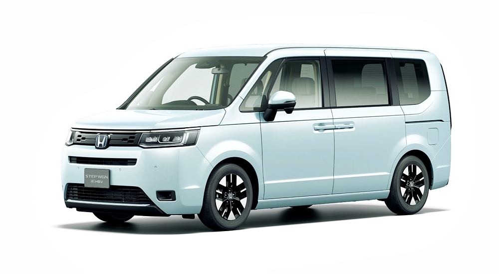 Honda STEP WGN e HEV AIR