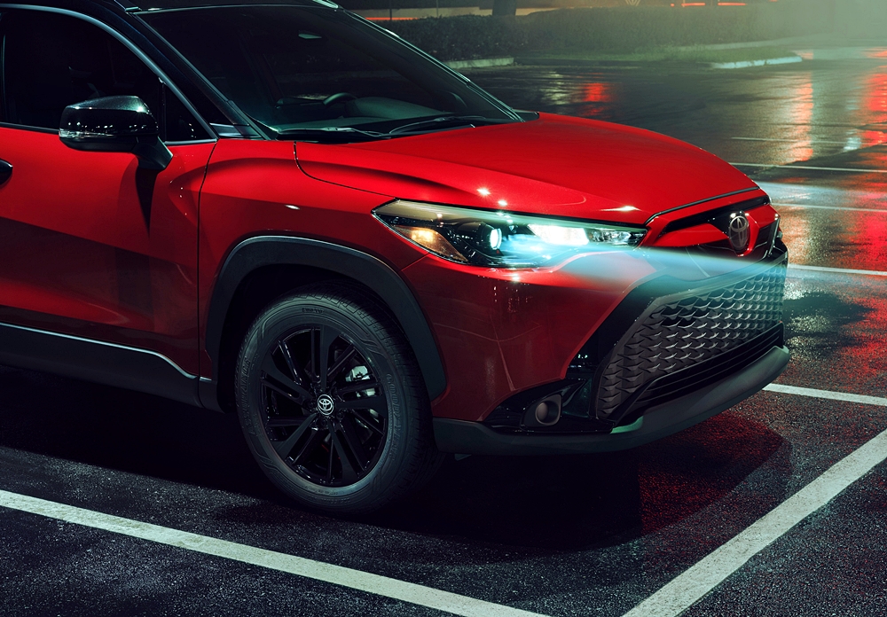 Toyota Corolla Cross Hybrid Nightshade Edition 2024