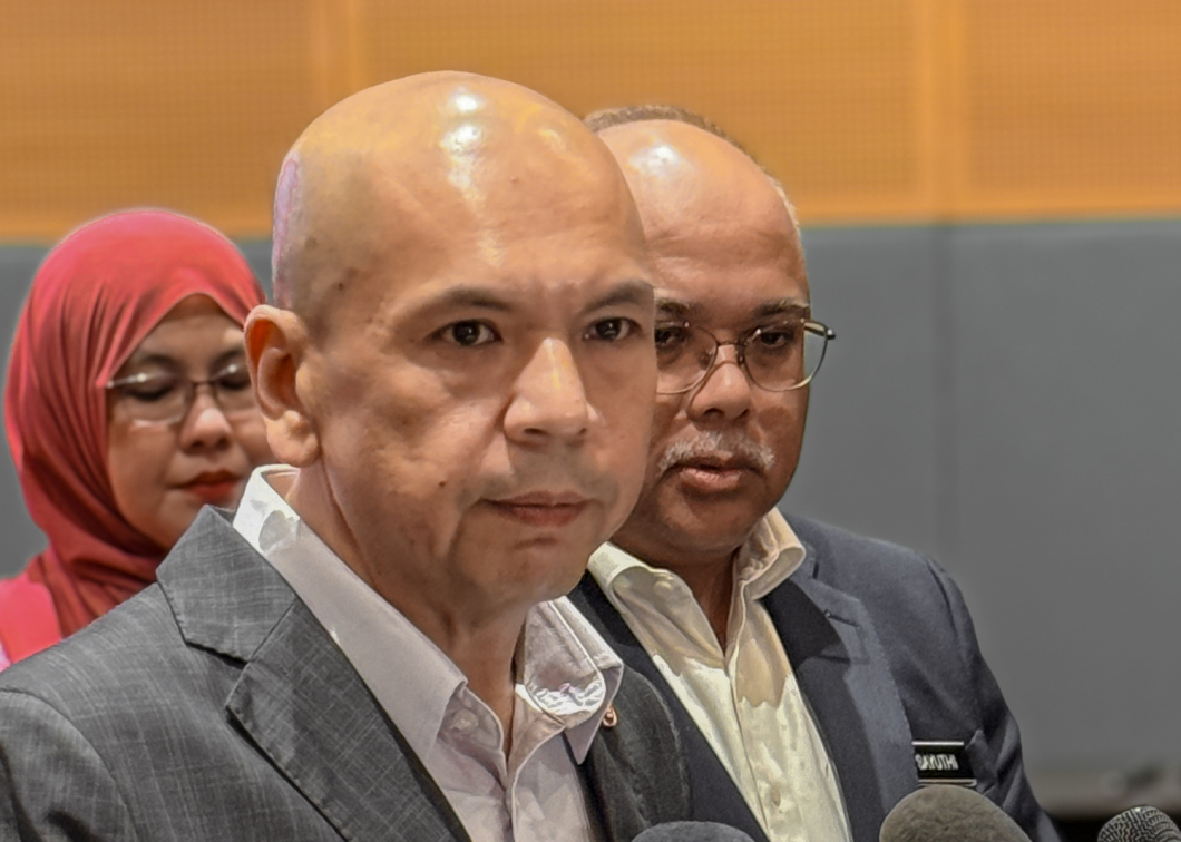 Menteri Perdagangan Dalam Negeri dan Kos Sara Hidup (KPDN), Datuk Armizan Mohd Ali 