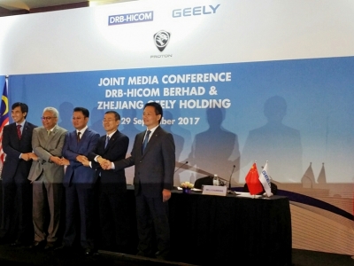 Struktur baru lembaga pengarah dan sebahagian pasukan eksekutif bagi PROTON Holdings Berhad dan syarikat-syarikat berkaitannya (Kumpulan PROTON). 
